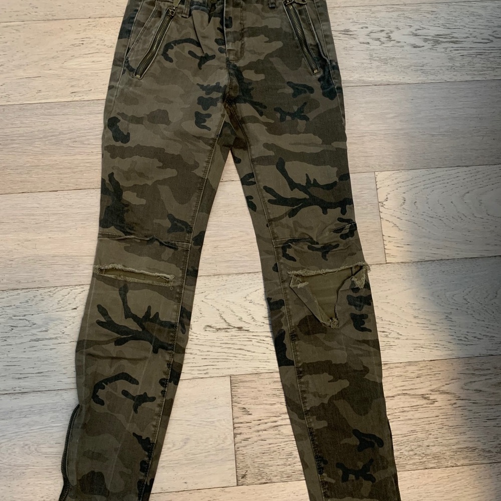 Camo jeans